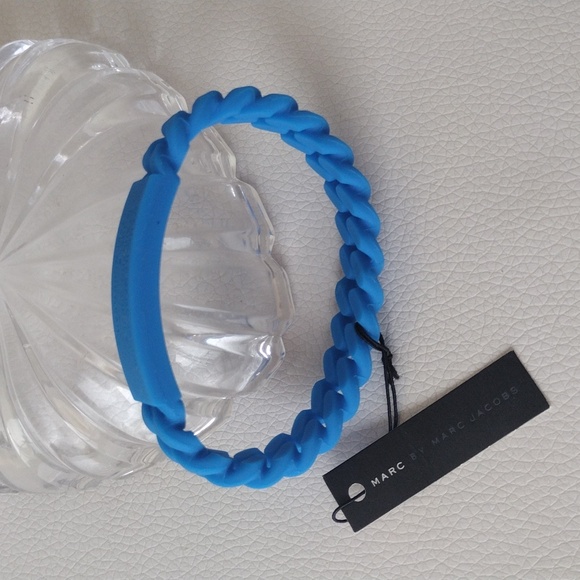 Marc By Marc Jacobs Vibrant Blue Coiled Silicone Jewelry Bracelet - Picture 3 of 9